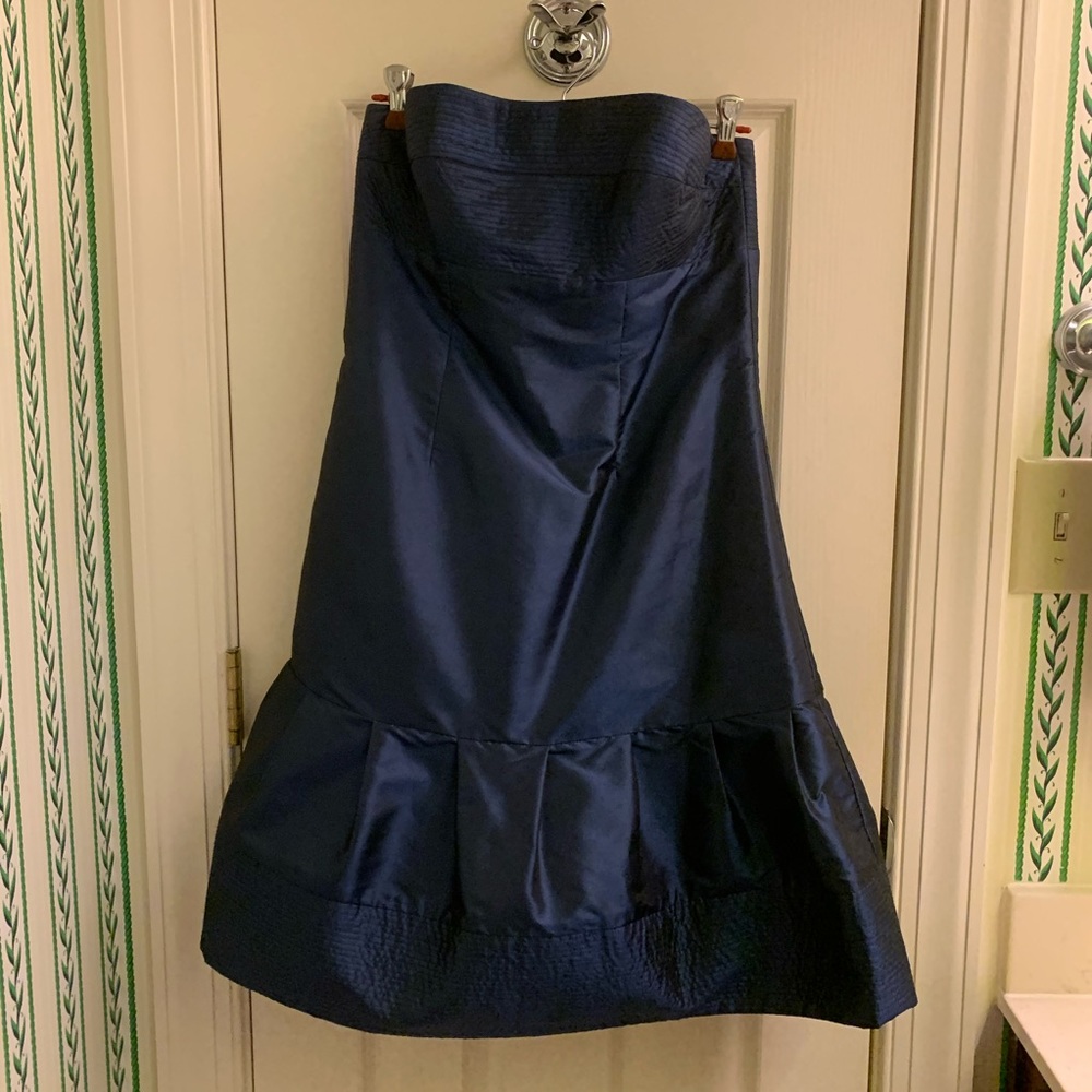 Formal midnight blue strapless dress